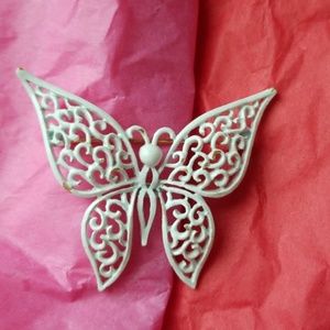VINTAGE Mothers Day💗 WHITE BUTTERFLY  BROOCH